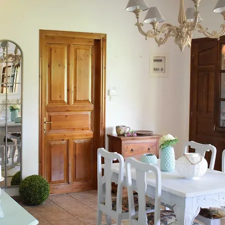 Aspasia's Дом отдыха *